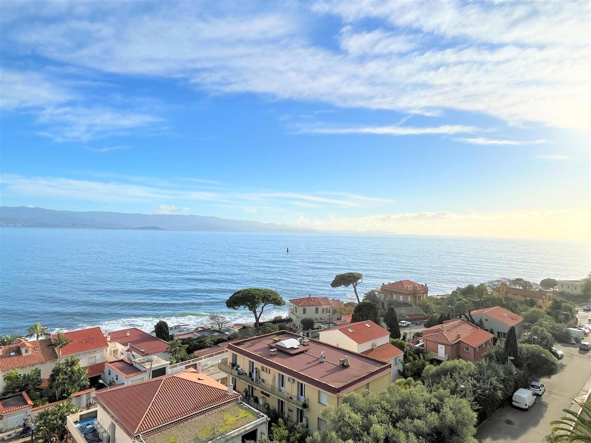 Appartement Vue Mer Carmino Ajaccio 阿雅克肖 外观 照片